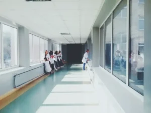 Sprzątanie placówek ochrony zdrowia
